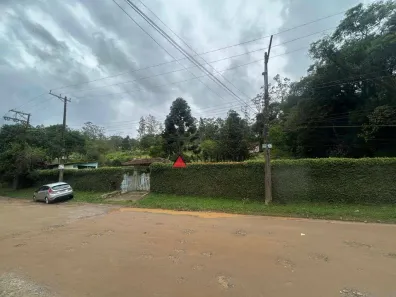 Fazenda / Sítio / Chácara com 3 Quartos à venda, 200m² no Centro de Ouro Fino Paulista, Ribeirão Pires