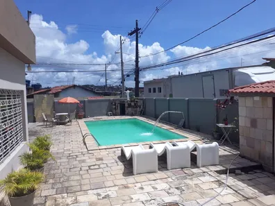 Casa com 5 Quartos à venda, 300m² no , Moreno