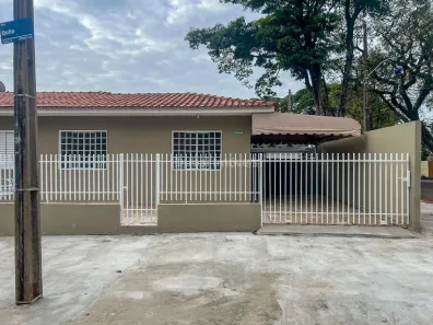 Casa com 2 Quartos para alugar, 70m² no Vila Morangueira, Maringá