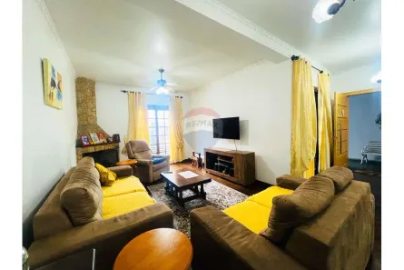 Sobrado com 4 Quartos à venda, 334m² no Centro, Ribeirão Pires