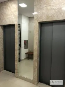 Conjunto Comercial / Sala para alugar, 90m² no Centro, Londrina