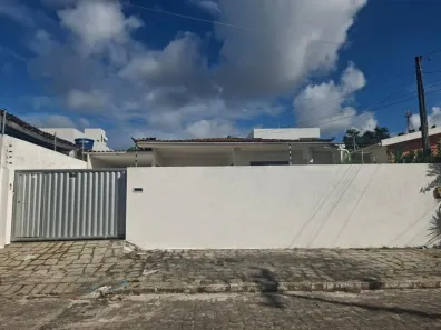 Casa com 3 Quartos para alugar, 220m² no Bancários, João Pessoa
