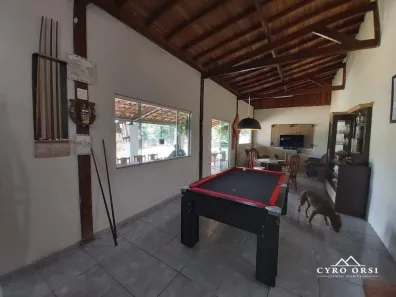 Fazenda / Sítio / Chácara com 3 Quartos à venda, 200m² no Estância Lago Azul (Ártemis), Piracicaba