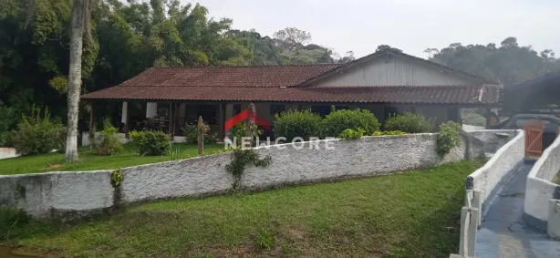 Fazenda / Sítio / Chácara com 13 Quartos à venda, 1500m² no Triângulo Azul, São Lourenço da Serra