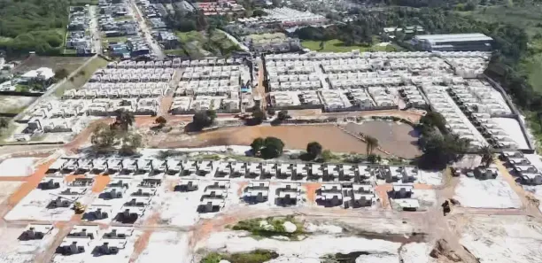 Casa de Condomínio com 2 Quartos à venda, 69m² no Nova Abrantes (Abrantes), Camaçari