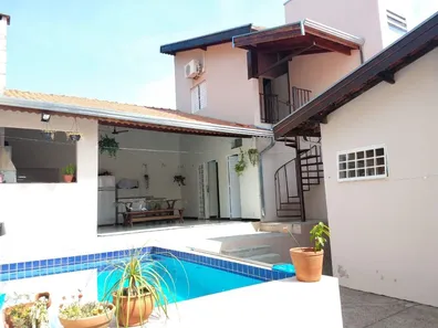 Sobrado com 3 Quartos à venda, 235m² no Bela Vista IV, Cosmópolis
