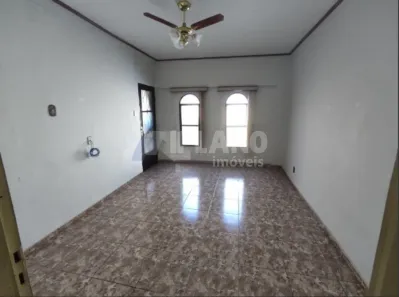 Casa com 2 Quartos para alugar, 150m² no Vila Faria, São Carlos