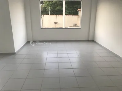Loja / Salão / Ponto Comercial à venda, 32m² no Centro, Florestal