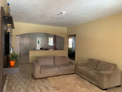 Casa com 3 Quartos à venda, 245m² no Quarta Divisão, Ribeirão Pires