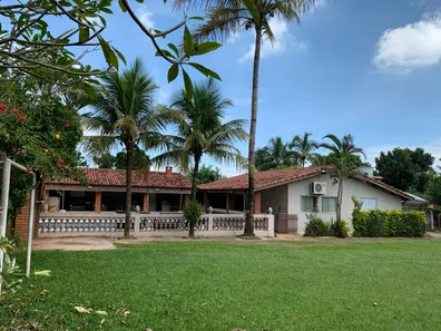 Fazenda / Sítio / Chácara com 3 Quartos à venda, 275m² no Chácara Primavera, Sumaré