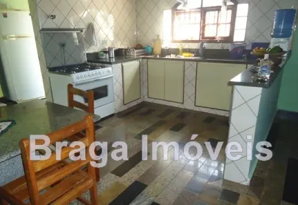Fazenda / Sítio / Chácara com 4 Quartos à venda, 350m² no Paruru, Ibiúna
