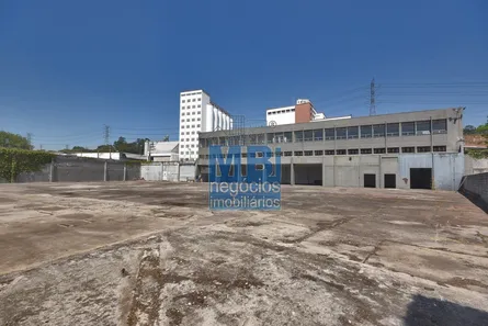 Prédio Inteiro para alugar, 1371m² no Jaguaré, São Paulo