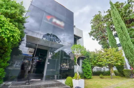 Terreno / Lote Comercial à venda, 695m² no Centro, Curitiba