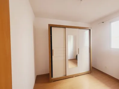 Apartamento com 2 Quartos para alugar, 43m² no Olaria, Salto