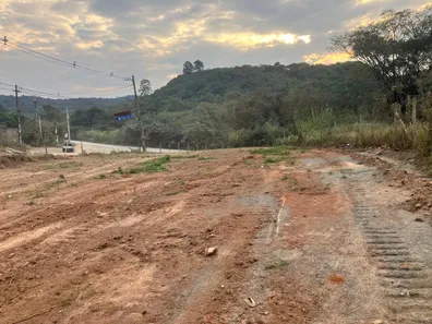Terreno / Lote Comercial à venda, 9290m² no Zona Rural, Araçariguama