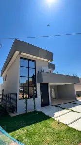 Casa de Condomínio com 3 Quartos à venda, 200m² no Jardins Porto, Senador Canedo