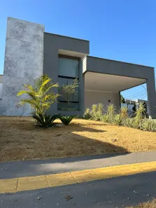 Casa de Condomínio com 3 Quartos à venda, 180m² no Residencial Condomínio Jardim Veneza, Senador Canedo