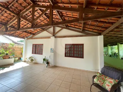 Fazenda / Sítio / Chácara com 3 Quartos à venda, 294m² no Estância Lago Azul (Ártemis), Piracicaba