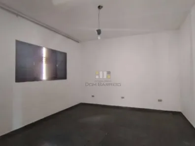 Casa com 2 Quartos para alugar, 160m² no Vila Menuzzo, Sumaré
