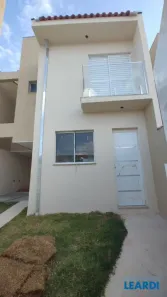 Sobrado com 3 Quartos à venda, 100m² no Jardim Bandeirantes, Poços de Caldas