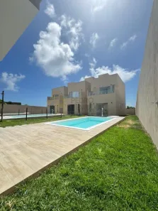 Casa de Condomínio com 3 Quartos à venda, 80m² no Barra do Jacuípe (Monte Gordo), Camaçari