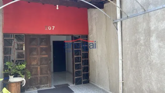 Casa com 3 Quartos para alugar, 195m² no Jardim Flórida, Jacareí