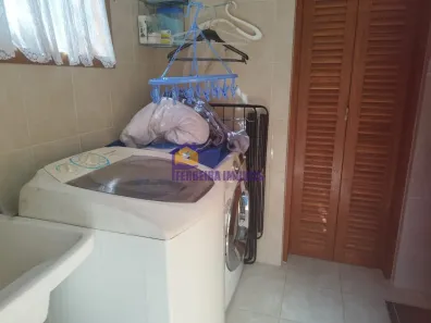 Fazenda / Sítio / Chácara com 2 Quartos à venda, 300m² no Curral, Ibiúna