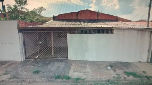 Casa com 2 Quartos para alugar, 80m² no Jardim Tropical, Londrina