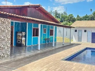 Fazenda / Sítio / Chácara com 3 Quartos à venda, 1500m² no Carafá, Votorantim