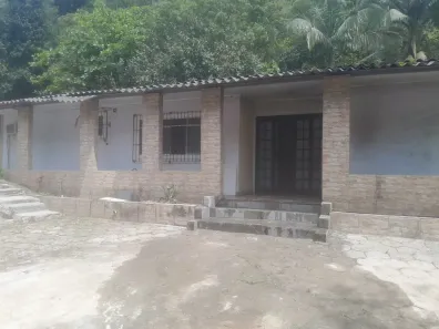 Fazenda / Sítio / Chácara com 3 Quartos à venda, 60m² no Chácara Glória, Itanhaém