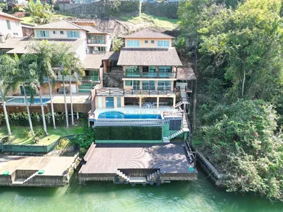 Casa de Condomínio com 5 Quartos à venda, 150m² no Centro, Angra dos Reis
