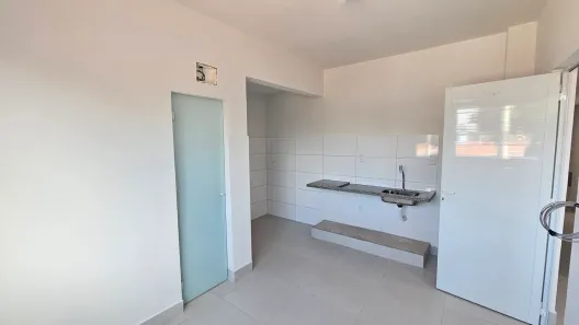 Kitnet com 1 Quarto para alugar, 27m² no Vila Redenção, Goiânia