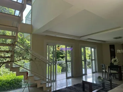 Casa de Condomínio com 4 Quartos à venda, 270m² no Sapê, Niterói