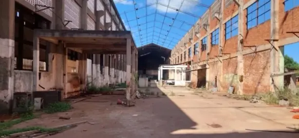 Galpão / Depósito / Armazém com 8 Quartos à venda, 7000m² no Parque Santos Dumont, Campos dos Goytacazes