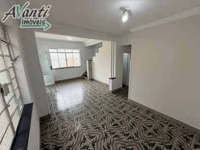 Sobrado com 3 Quartos para alugar, 130m² no Embaré, Santos