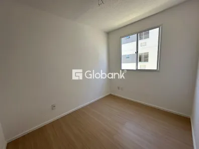 Apartamento com 2 Quartos para alugar, 45m² no São Geraldo, Montes Claros