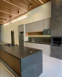 Casa de Condomínio com 3 Quartos à venda, 196m² no Jardins Nápoles, Senador Canedo
