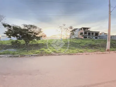 Terreno / Lote / Condomínio à venda, 360m² no Novo Campinho, Pedro Leopoldo