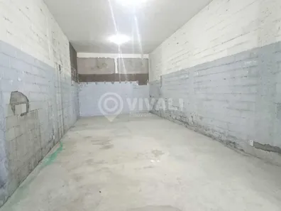 Conjunto Comercial / Sala para alugar, 90m² no Centro, Itatiba