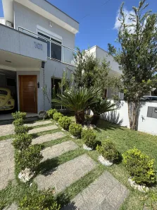 Casa de Condomínio com 3 Quartos à venda, 245m² no Condomínio Village do Sol, Pindamonhangaba