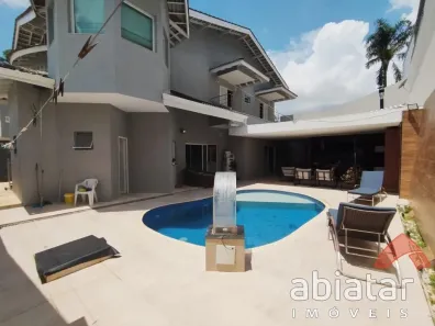 Sobrado com 5 Quartos para venda ou aluguel, 655m² no Jardim Indaiá, Embu das Artes