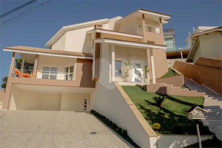 Sobrado com 4 Quartos para venda ou aluguel, 400m² no Jardim Imperial, Arujá