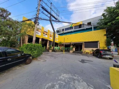 Prédio Inteiro para alugar, 630m² no Cidade Intercap, Taboão da Serra