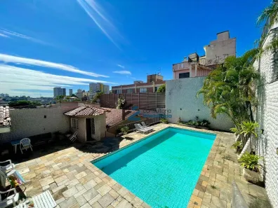 Sobrado com 4 Quartos para venda ou aluguel, 465m² no Centro, Diadema