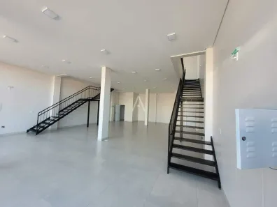 Conjunto Comercial / Sala para alugar, 285m² no Centro, Toledo