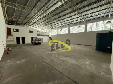 Galpão / Depósito / Armazém para alugar, 500m² no Jardim Torino, Cotia