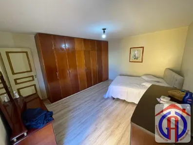 Sobrado com 4 Quartos à venda, 300m² no Guará II, Brasília