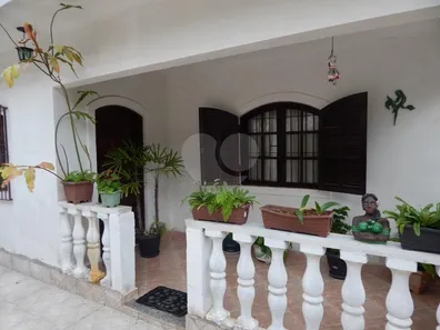 Casa com 2 Quartos à venda, 200m² no Cipó, Embu-Guaçu