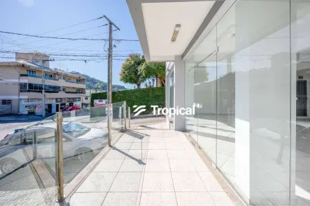 Loja / Salão / Ponto Comercial para alugar, 160m² no Água Verde, Blumenau