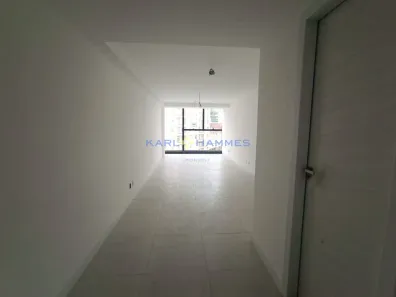 Conjunto Comercial / Sala à venda, 30m² no Centro, Petrópolis
